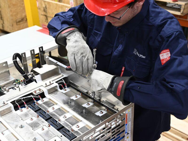 battery assembly during industrial control repair