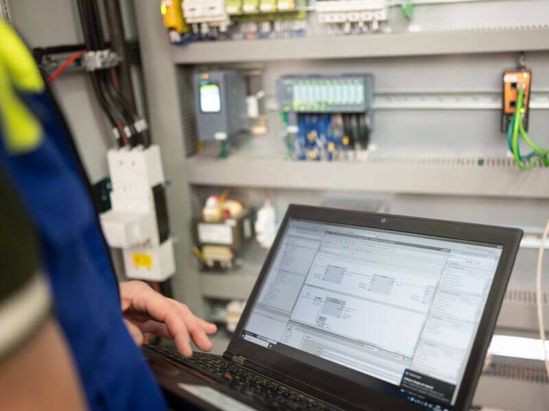 national service alliance houston: oil, gas, and marine system integrator 4 national service alliance houston engineer testing system